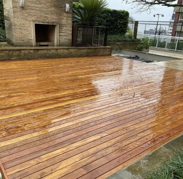 Deck Sucupira Amarela 7x2cm